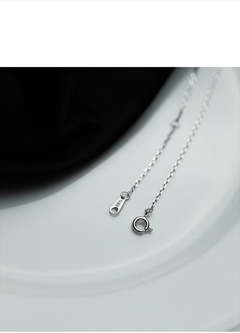 シルバー ネックレス 三角モチーフ ドロップ ネックレス