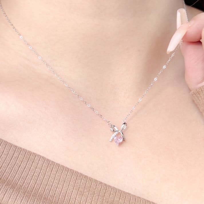 シルバー ネックレス シルバー ネックレス リボンハートの愛しきしずく