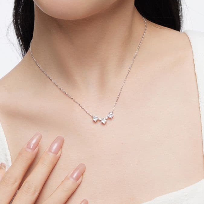シルバー ネックレス シルバー ネックレス 煌めく星の連なり ペンダント