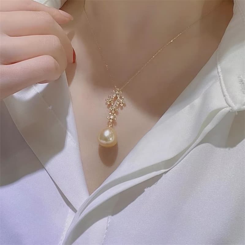 シルバー ネックレス シルバー ネックレス 花咲く真珠のしずくペンダント