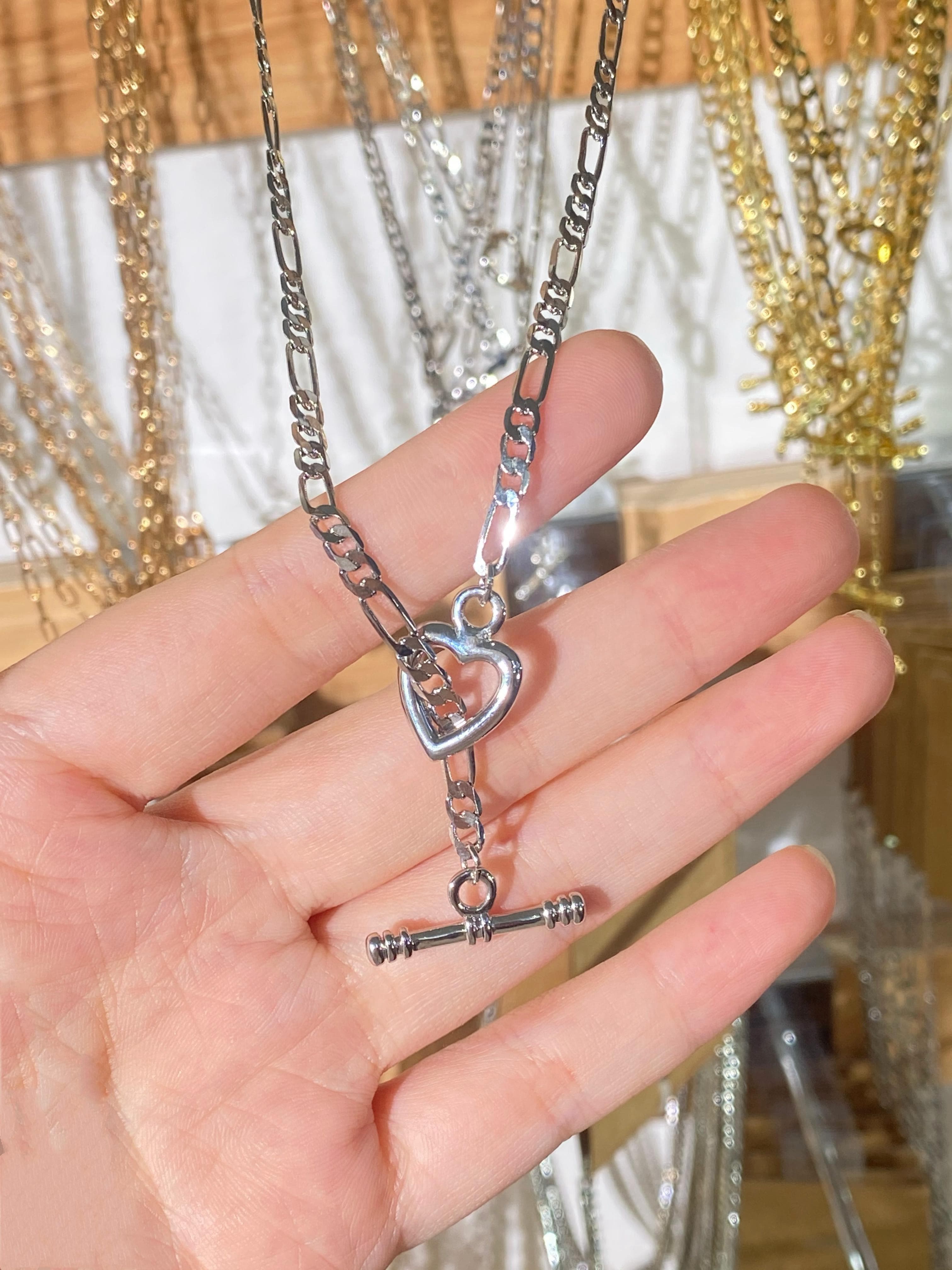 シルバー ネックレス シルバー ネックレス ハート型トグルチェーンネックレス