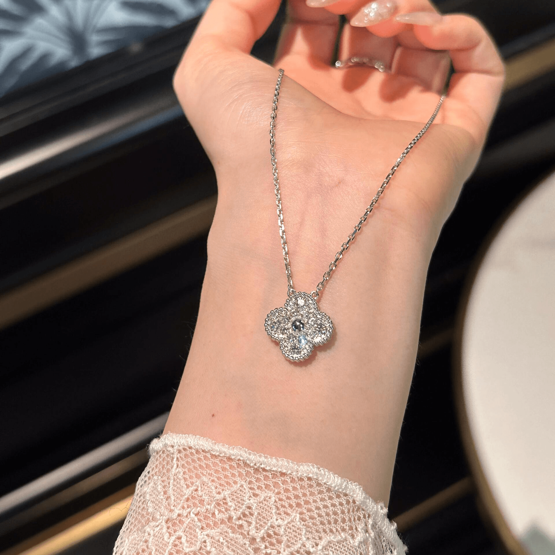 シルバー ネックレス シルバー ネックレス 四葉のしあわせ ペンダント