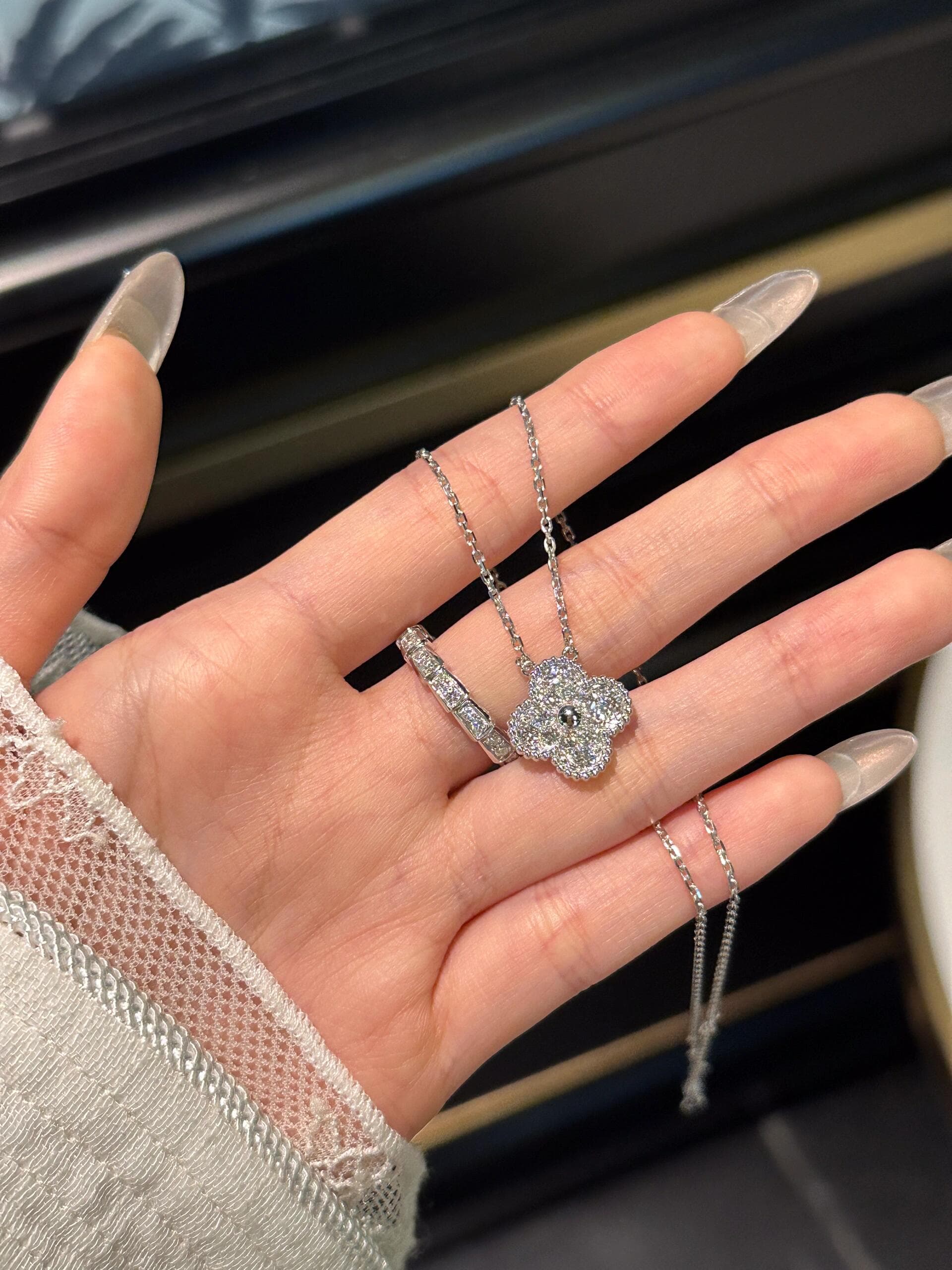 シルバー ネックレス シルバー ネックレス 四葉のしあわせ ペンダント