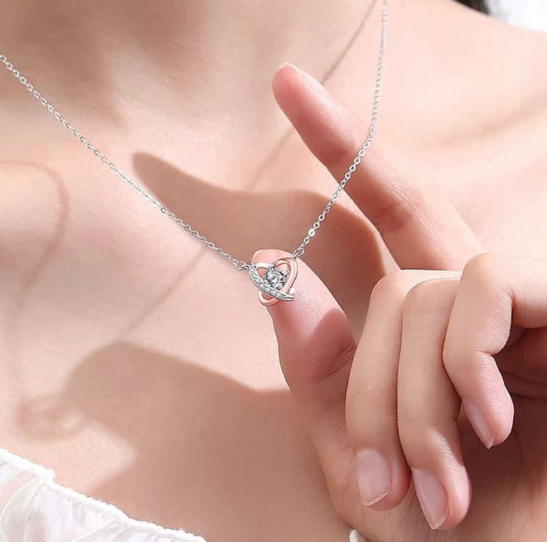 シルバー ネックレス シルバー ネックレス 二色輝きハート交差ペンダント
