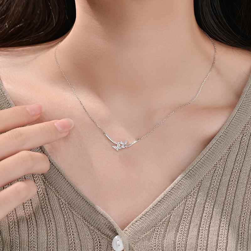 シルバー ネックレス シルバー ネックレス 小花の輝き ペンダント