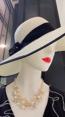 シルバー ネックレス シルバー ネックレス 花園の輝き 真珠リーフペンダント